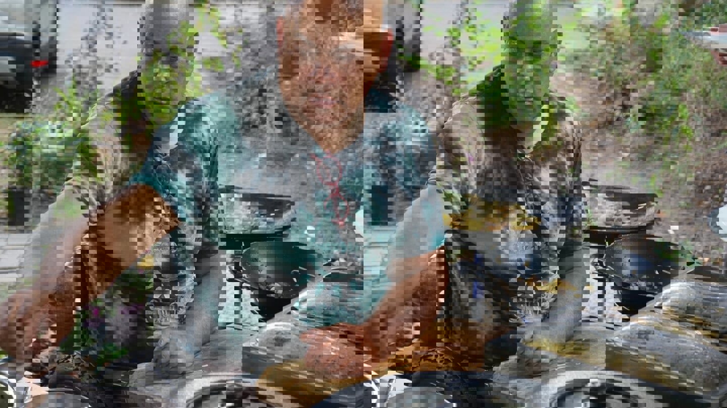 De Krant Afb 2 Samen Eten Maken